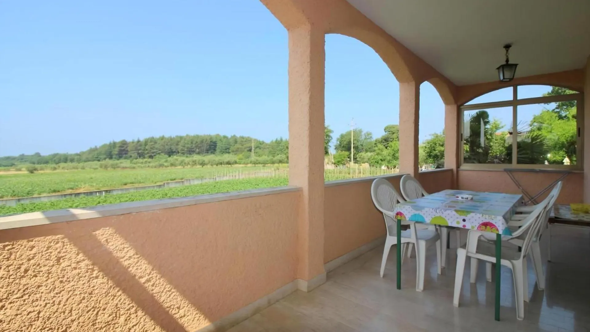 Apartment Ferienwohnung Keti In Der Naehe Von Zelena Laguna Porec Croatia